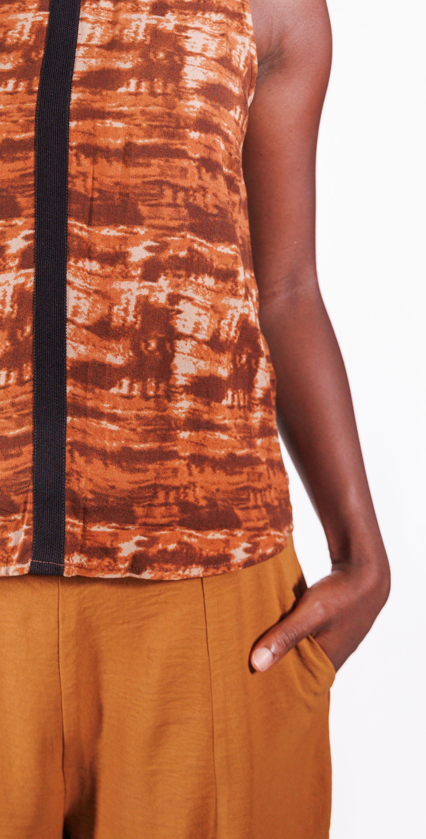 Mymitoo- Tamana Sleeveless Top