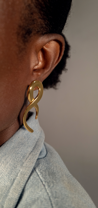 The Curve Collection by Duruyeh Adornment