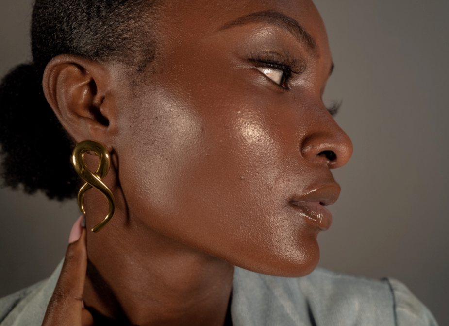 The Curve Collection by Duruyeh Adornment